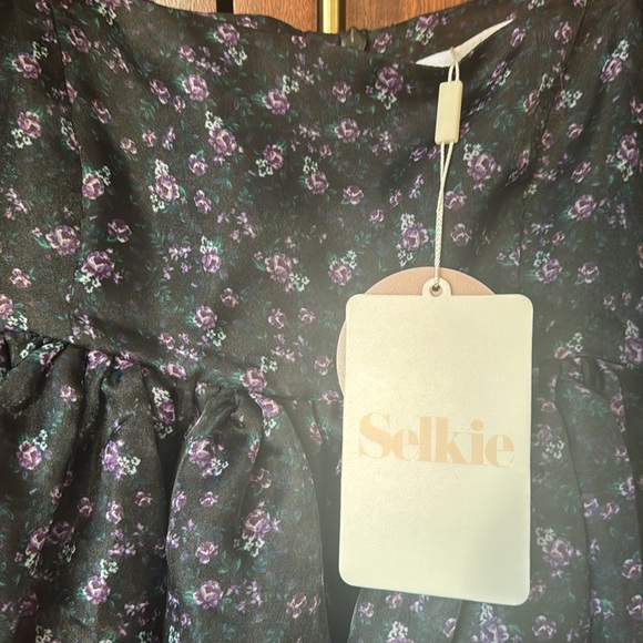 Selkie puff dress size S - Picture 4 of 5